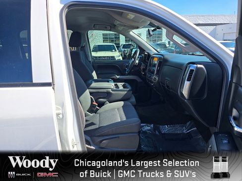 Used 2017 Chevrolet Silverado 1500 LT w/ All Star Edition image 31