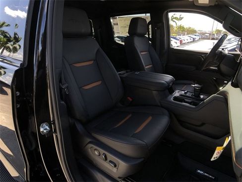 New 2025 GMC Sierra 1500 AT4 w/ Technology Package image 33