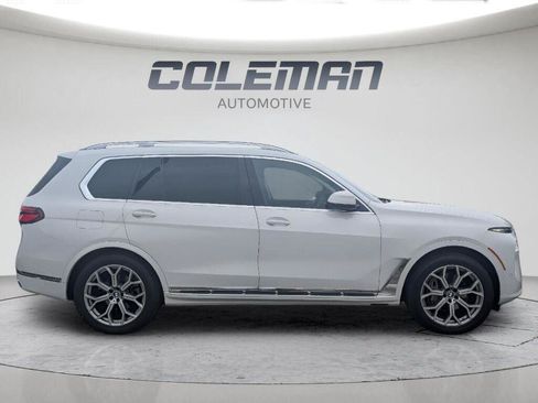 Used 2025 BMW X7 xDrive40i AWD/4WD image 22
