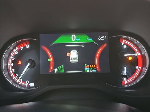 Used 2024 Toyota RAV4 LE AWD/4WD image 18