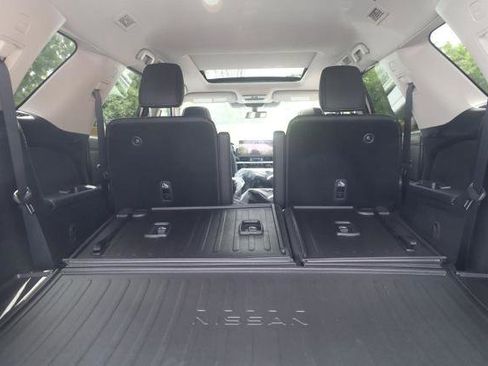 New 2026 Nissan Pathfinder Platinum AWD/4WD image 25