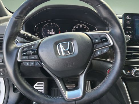 Used 2022 Honda Accord Sport image 14