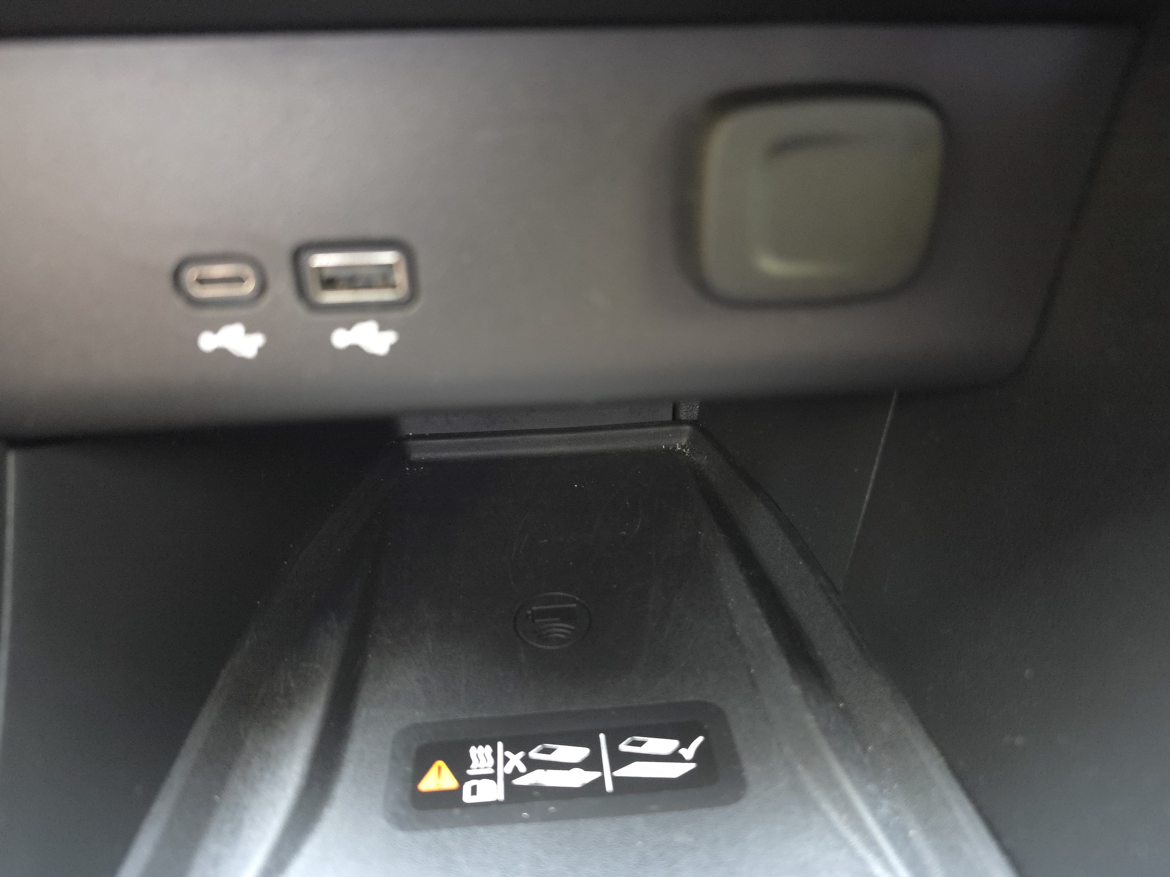 Used 2025 Buick Encore GX Sport Touring w/ Advanced Technology Package FWD image 23