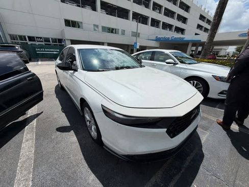 Used 2024 Honda Accord LX image 9