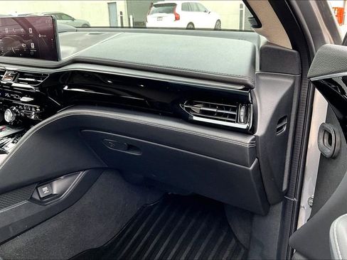 Certified 2025 Acura MDX w/ Advance Package image 20