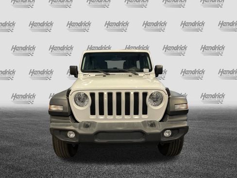 Used 2021 Jeep Wrangler Unlimited Sport AWD/4WD image 3
