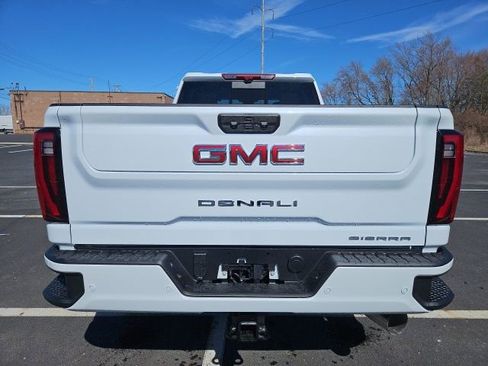 New 2026 GMC Sierra 2500 Denali w/ Denali Reserve Package image 4