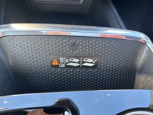 Used 2026 Chevrolet Equinox ACTIV image 18