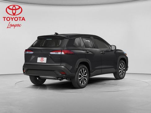 Used 2025 Toyota Corolla Cross AWD Hybrid image 2