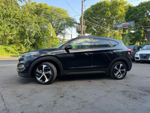 Used 2016 Hyundai Tucson Limited w/ Option Group 03 AWD/4WD image 6
