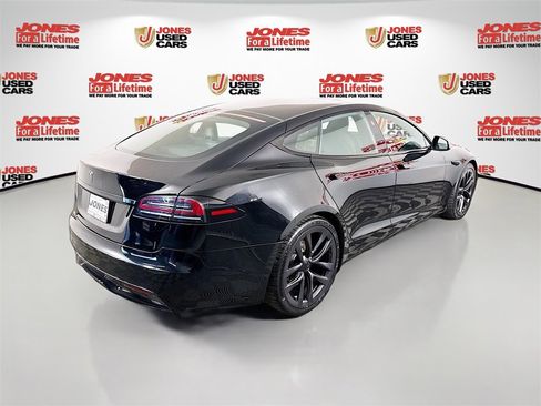 Used 2022 Tesla Model S image 17