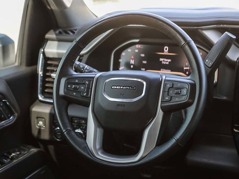 Used 2024 GMC Sierra 3500 Denali image 15