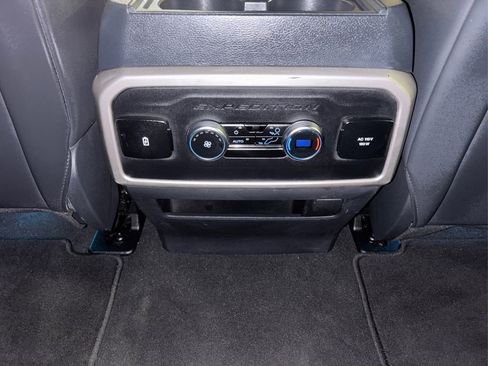 Used 2024 Ford Expedition Max XLT image 30