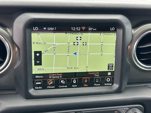 Used 2023 Jeep Gladiator Overland AWD/4WD image 6