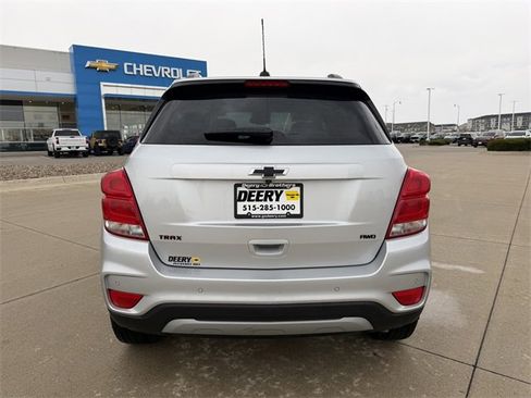 Used 2022 Chevrolet Trax LT w/ Redline Edition image 7
