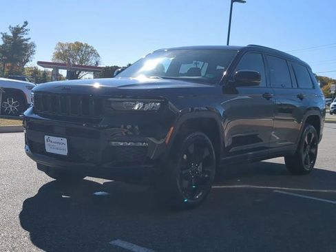 New 2025 Jeep Grand Cherokee L Limited w/ Luxury Tech Group II image 7