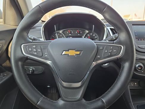 Used 2023 Chevrolet Equinox LT image 17