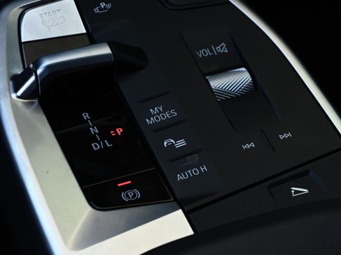 Certified 2025 BMW X1 xDrive28i image 20