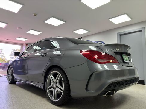 Used 2014 Mercedes-Benz CLA 250 image 5