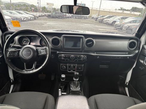 Used 2022 Jeep Wrangler Unlimited Sport AWD/4WD image 20