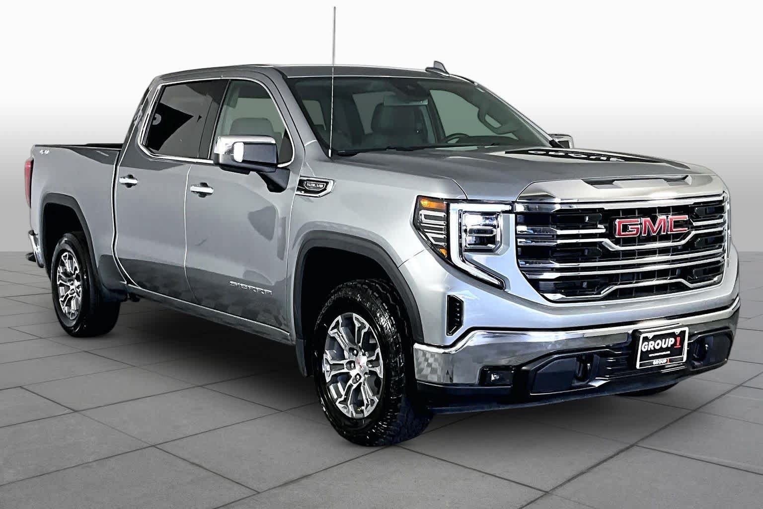Certified 2026 GMC Sierra 1500 SLT AWD/4WD image 3