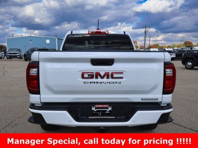 New 2026 GMC Canyon Elevation w/ Convenience Package