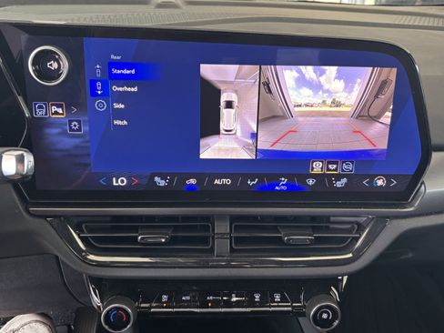 Used 2026 Chevrolet Equinox EV RS AWD/4WD image 15