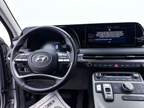 Used 2023 Hyundai Palisade SEL w/ Cargo Package image 3