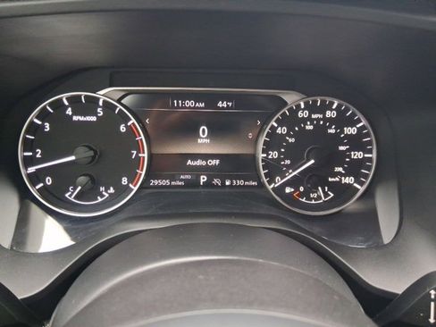 Used 2024 Nissan Rogue S image 18