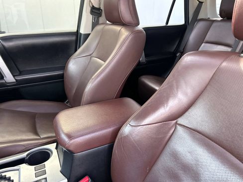 Used 2016 Toyota 4Runner Limited RWD image 10