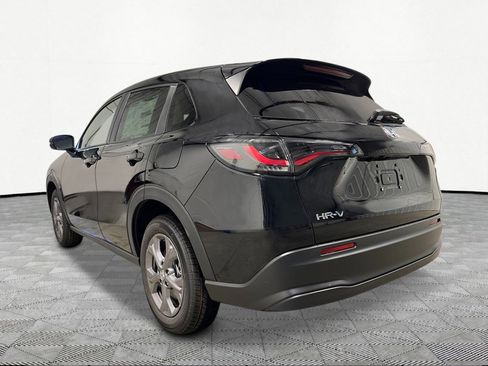 New 2027 Honda HR-V LX image 4