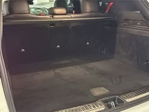 Used 2022 Mercedes-Benz GLE 53 AMG 4MATIC image 30