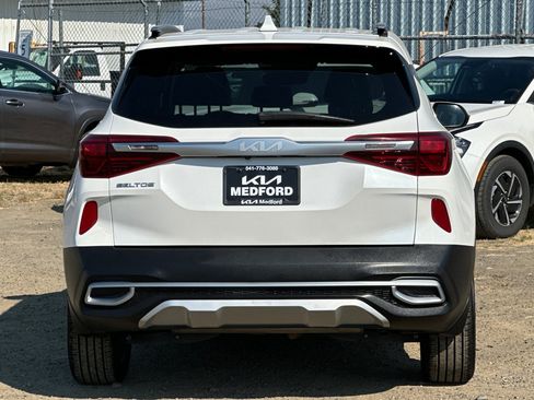 Used 2022 Kia Seltos S AWD/4WD image 5