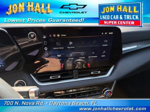 Used 2025 Chevrolet Equinox LT w/ Convenience Package II FWD image 22