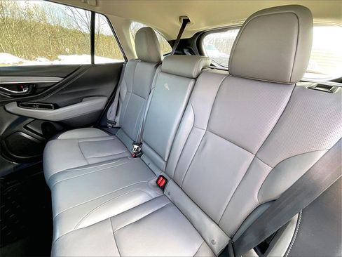 Used 2023 Subaru Outback Limited image 14