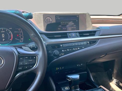 Used 2020 Lexus ES 350 w/ Premium Package FWD image 6