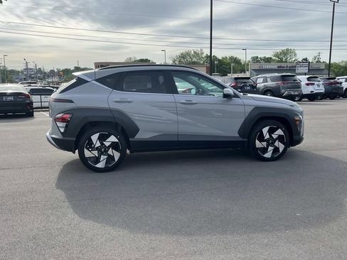 New 2026 Hyundai Kona Limited FWD image 4