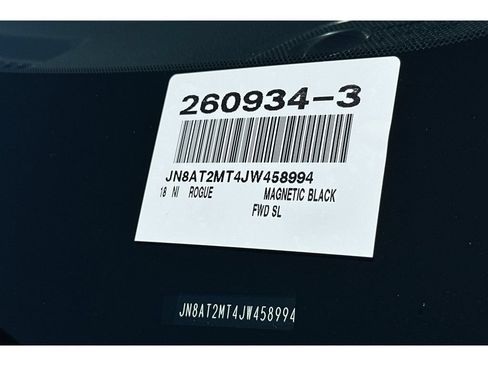Used 2018 Nissan Rogue SL FWD image 20