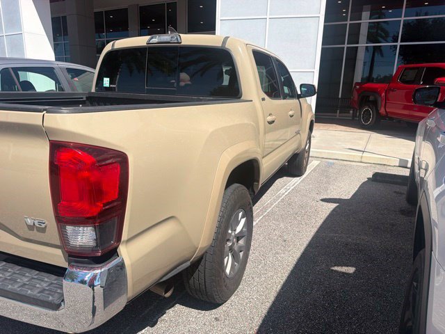 Used 2019 Toyota Tacoma SR5 RWD image 6