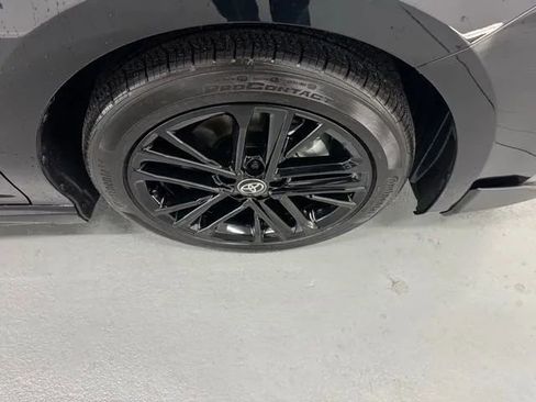 Used 2026 Toyota Camry SE image 4