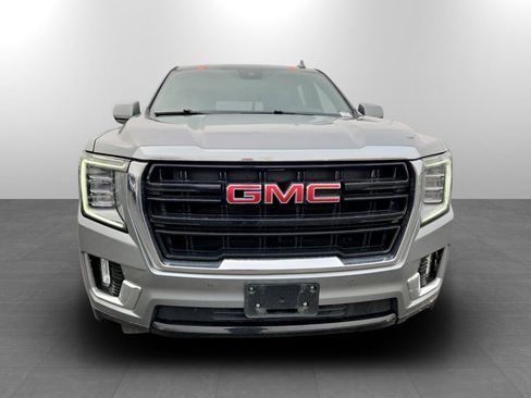 Used 2024 GMC Yukon SLE image 3