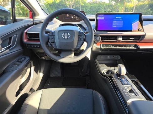 New 2026 Toyota Prius Plug-In Hybrid FWD image 7