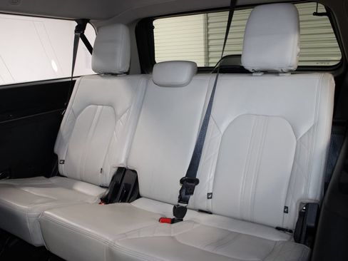 Used 2019 Ford Expedition Max Platinum AWD/4WD image 21