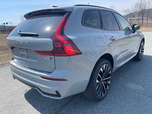 New 2026 Volvo XC60 B5 Ultra w/ Protection Package Premier AWD/4WD image 3