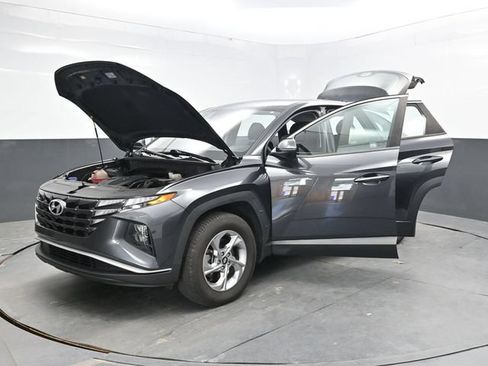 Used 2022 Hyundai Tucson SE AWD/4WD image 45