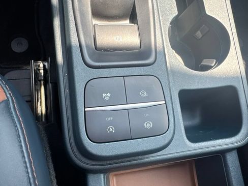 Used 2024 Ford Maverick Lariat AWD/4WD image 27