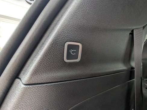 New 2026 Chrysler Pacifica Limited w/ S Appearance Package image 44