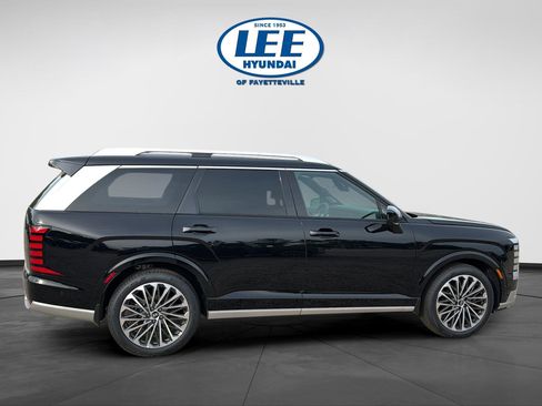 New 2026 Hyundai Palisade Calligraphy FWD image 6