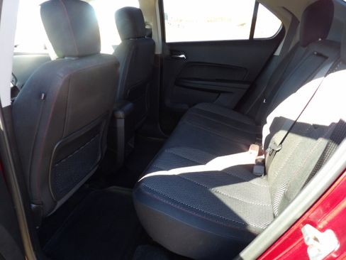 Used 2017 Chevrolet Equinox LT w/ Convenience Package image 13