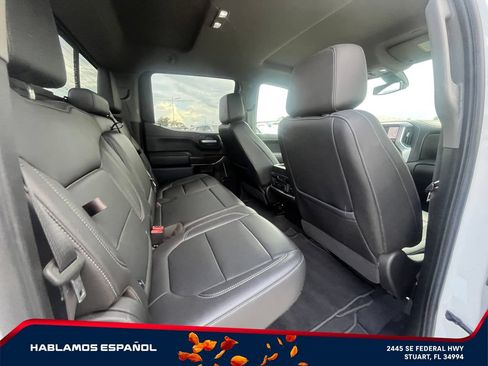 Used 2021 GMC Sierra 1500 SLT w/ SLT Premium Plus Package AWD/4WD image 18